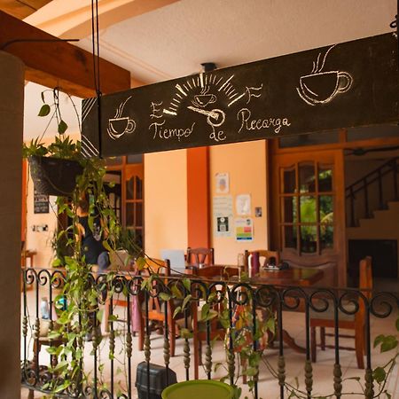 La Casona Hostel Пуэрто-Эскондидо Экстерьер фото