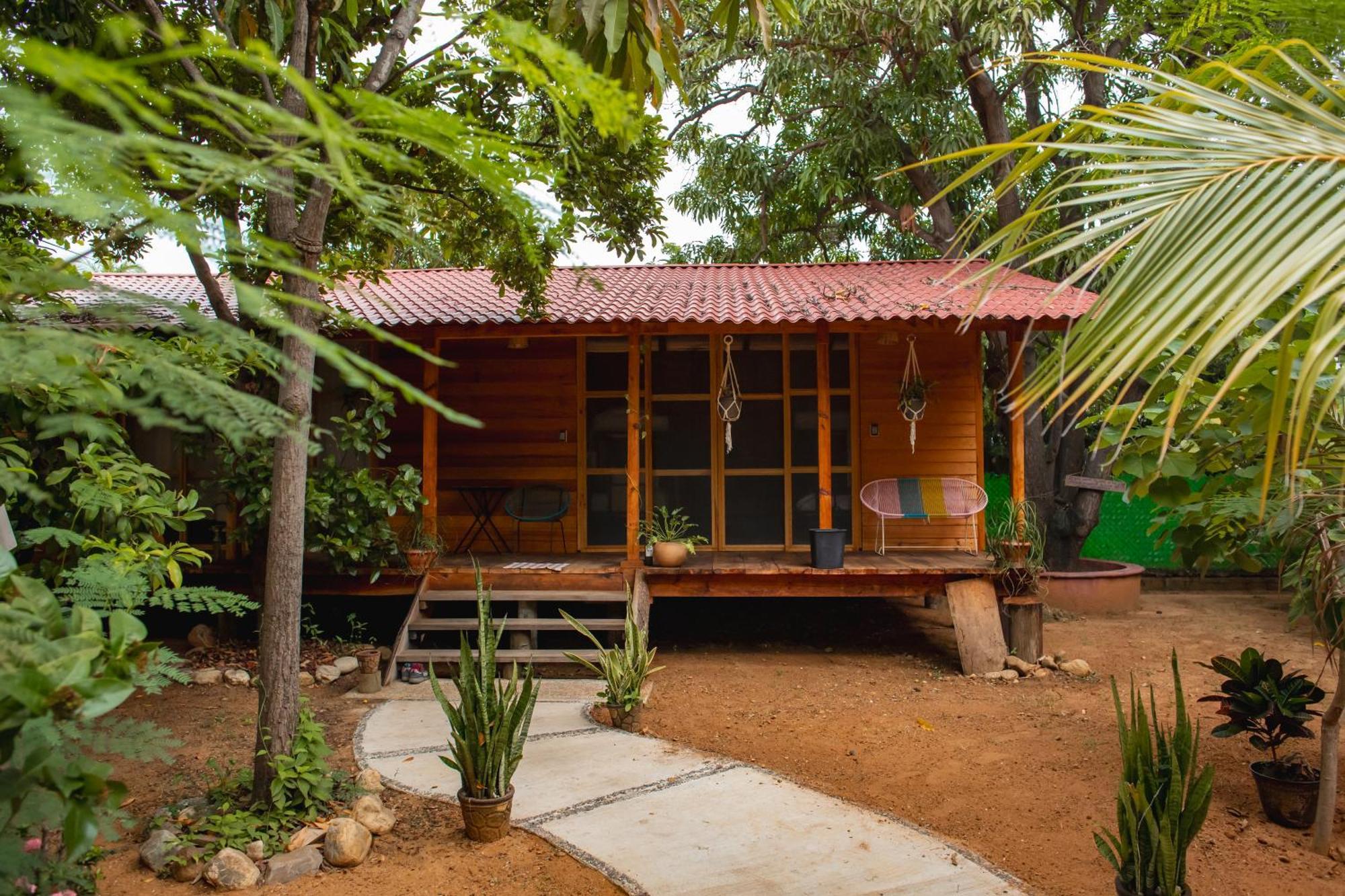 La Casona Hostel Пуэрто-Эскондидо Экстерьер фото